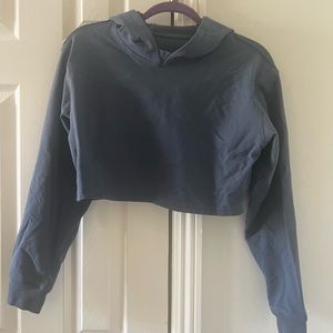 Lululemon. ALL YOURS CROPPED HOODIE
